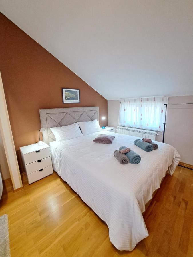 Casa Antonio With Swimming Pool Daire Novigrad Istria Dış mekan fotoğraf