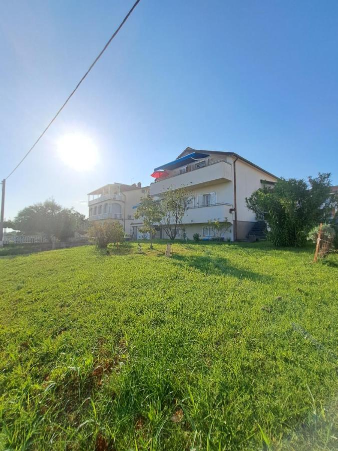 Casa Antonio With Swimming Pool Daire Novigrad Istria Dış mekan fotoğraf